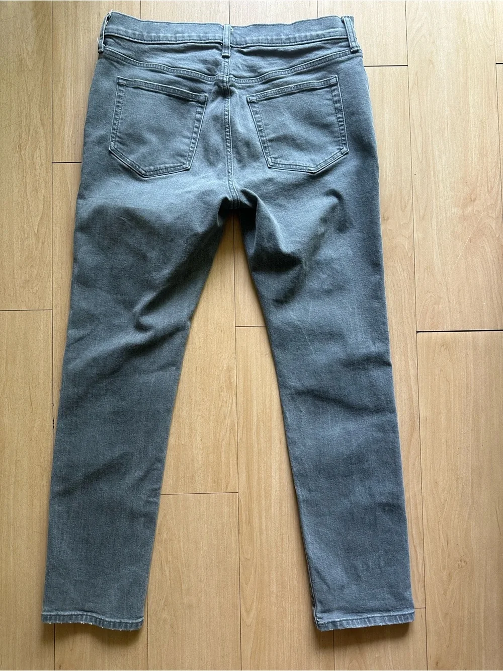 J. Crew Men's Flex Gray Slim Jean Size 33 x 30 Cotton/Elastane Casual Straight